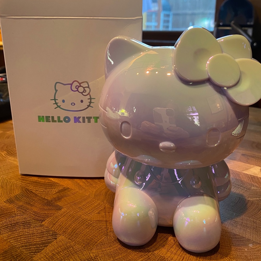 Holiday Hello Kitty Holographic Storage Jar